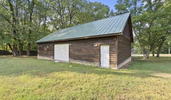 100 Plantation Ln, Batesville, AR 72501