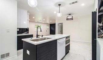 1595 Moncrief Cir, Decatur, GA 30033