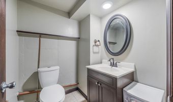 3030 N MORRISON St, Appleton, WI 54911