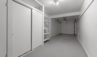 42 Turtle Bay Dr 42, Branford, CT 06405