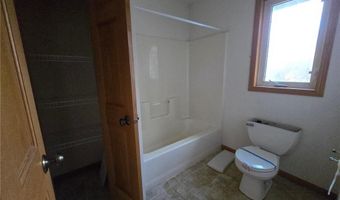 5023 W Lake Mary Dr SW, Alexandria, MN 56308