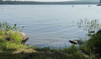 12 Beech Ridge Dr, Abbot, ME 04406