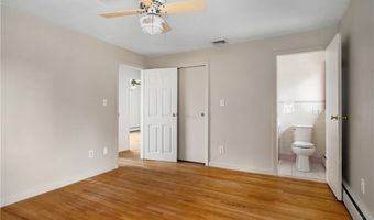 245 W Wrentham Rd, Cumberland, RI 02864