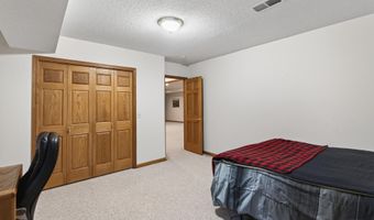 15062 Crane St NW, Andover, MN 55304