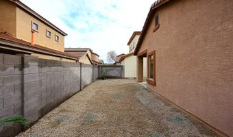 2710 E CHESTER Dr, Chandler, AZ 85286