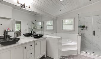 5100 Park Cir, Austell, GA 30106