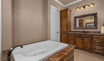 107 Colonel Burt Dr, Benton, LA 71006