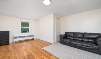 12 Sydney Ln, Cromwell, CT 06416