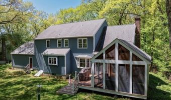 8 Maddy Ln, Acton, MA 01720