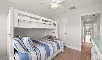 10900 HOLYSTONE Ln 503, Berlin, MD 21811