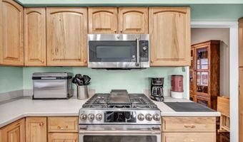 2434 Fieldcrest Dr, Carson City, NV 89701