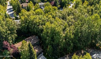 3818 Helvetia Dr, Anchorage, AK 99508