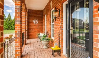 12316 Traylor Field Ln, Ashland, VA 23005