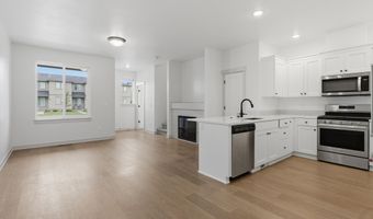 2524 NE Purcell Blvd, Bend, OR 97701