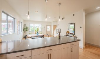6892 Juniper Ct, Arvada, CO 80007