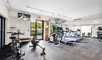 3300 NE 191st St 1007, Aventura, FL 33180