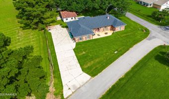 267 Olive St, Arnaudville, LA 70512
