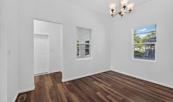 2720 Walnut St, Alton, IL 62002