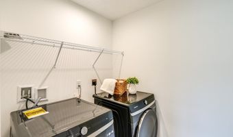 835-2 Dipper Ln, Aurora, OH 44202