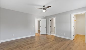 226 Old Canton Cir, Ball Ground, GA 30107