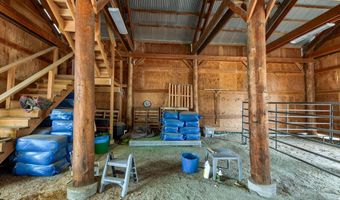 2245 Colestin Rd, Ashland, OR 97520