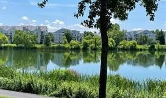 44589 YORK CREST Ter 300, Ashburn, VA 20147