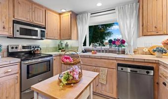 720 Sky Mountain Ln, Alpine, CA 91901