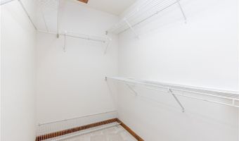 121 Summershade Ct, Amherst, NY 14051