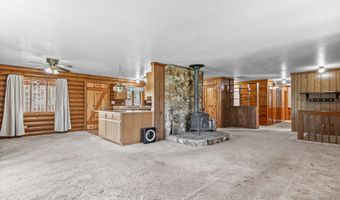 11597 Corp Ranch Rd, Ashland, OR 97520