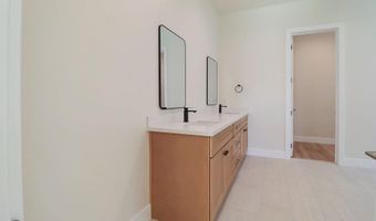 5232 Henderson Ct, Antioch, CA 94531