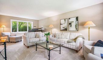 2460 Mershon Dr, Ann Arbor, MI 48103