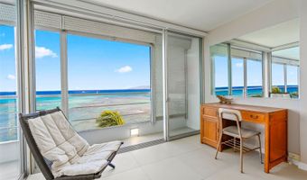 2979 Kalakaua Ave 901, Honolulu, HI 96815