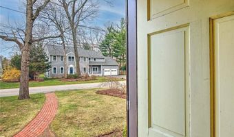 9 KNAPTON St, Barrington, RI 02806