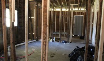 339 Atlanta St, Barnesville, GA 30204