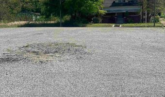 2420 NOBLE St 5 & 6, Anniston, AL 36201