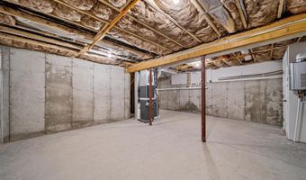 5 Dumaine Ave N, Nashua, NH 03063
