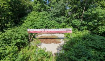 26 Birchwood Rd, Augusta, ME 04330