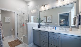 39 Brentwood Cir 39, Danbury, CT 06810