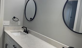 218 Robert Lee Dr, Booneville, MS 38829