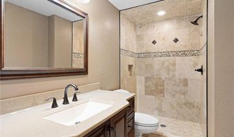 701 4th St SW, Austin, MN 55912