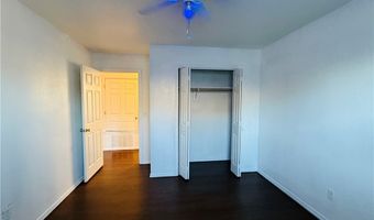 10 Holly Dr B, Bentonville, AR 72712