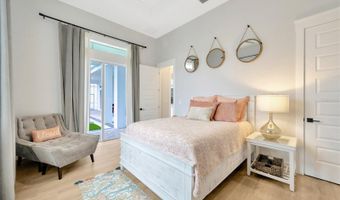 615 R MIRABAY Blvd, Apollo Beach, FL 33572