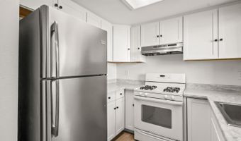 307 Occidental Cir, Santa Rosa, CA 95401