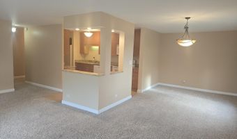 1605 E Central Rd 322C, Arlington Heights, IL 60005