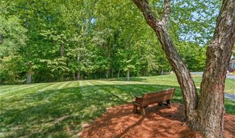 332 Wynnewood Dr, Archdale, NC 27263