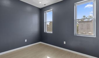 2642 E MONUMENT St 1, Baltimore, MD 21205