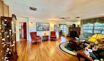 302 LUNA Rd, Auburndale, FL 33823