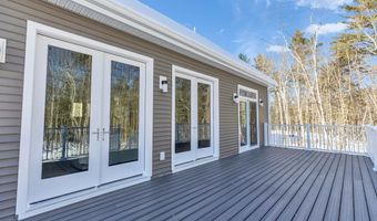 14 Overlook Cir, Auburn, NH 03032