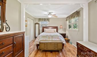 33 34 Grandview Ct, Asheville, NC 28806