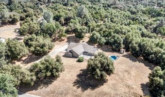 46453 Opah Dr, Ahwahnee, CA 93601